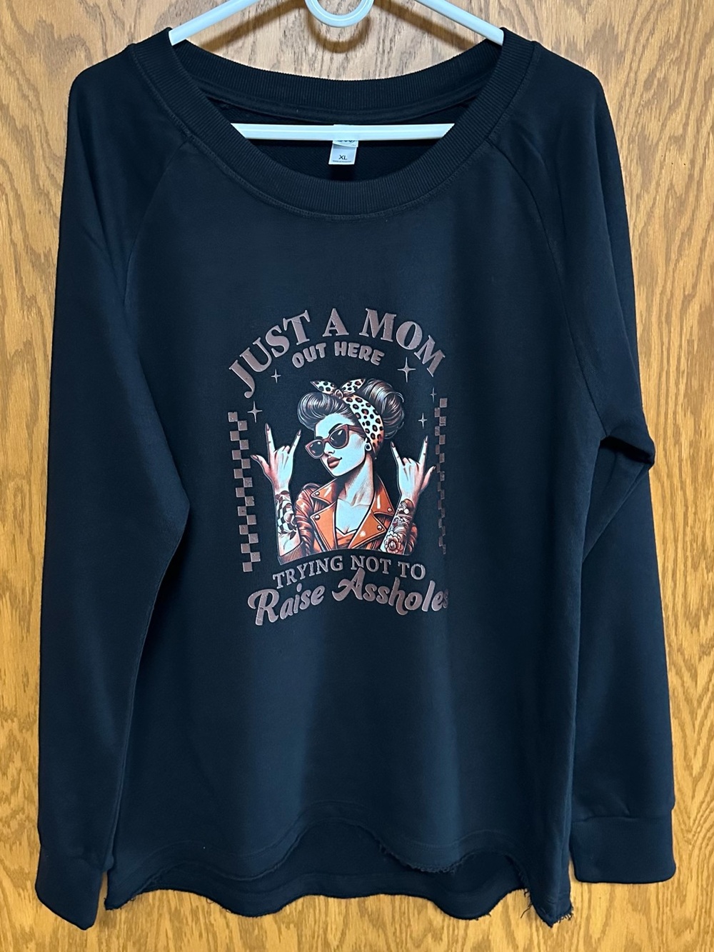 Mom Humor Graphic Crewneck Sweatshirt - NIP